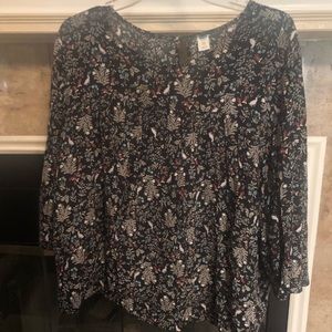 OLD NAVY Black patterned blouse